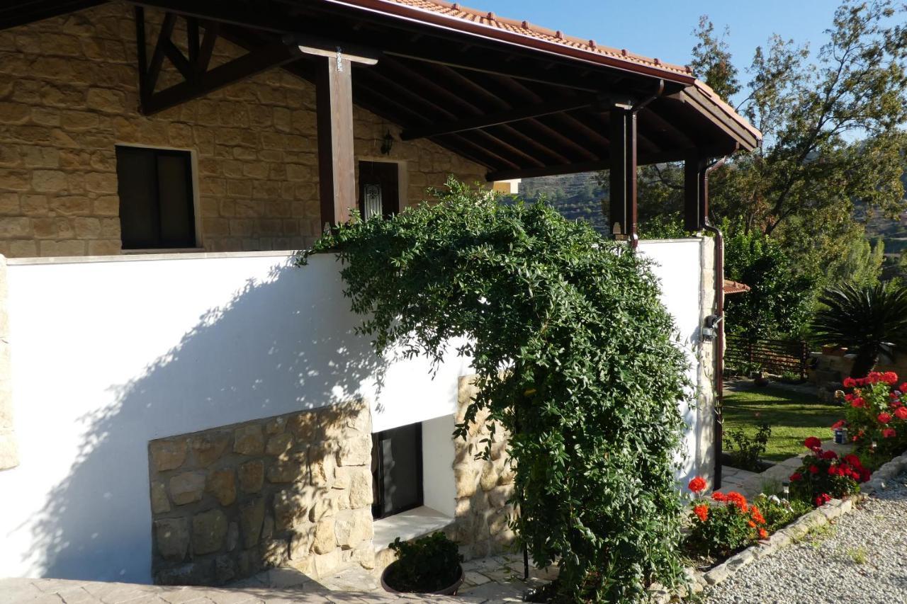 Lola'S Cottage & Garden Kalokhorio Buitenkant foto